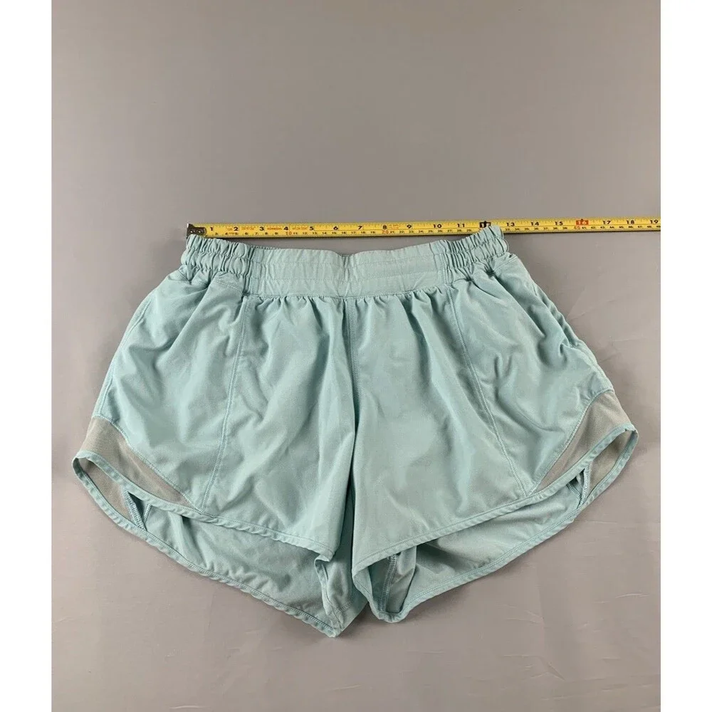 Lululemon Hotty Hot Low-Rise Lined Short 4” inseam Size 8